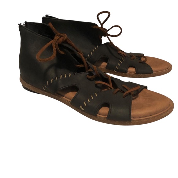 Born Shoes - BORN - Women's Nea Navy Nubuck Leather Gladiator‎ Sandals - Size 8